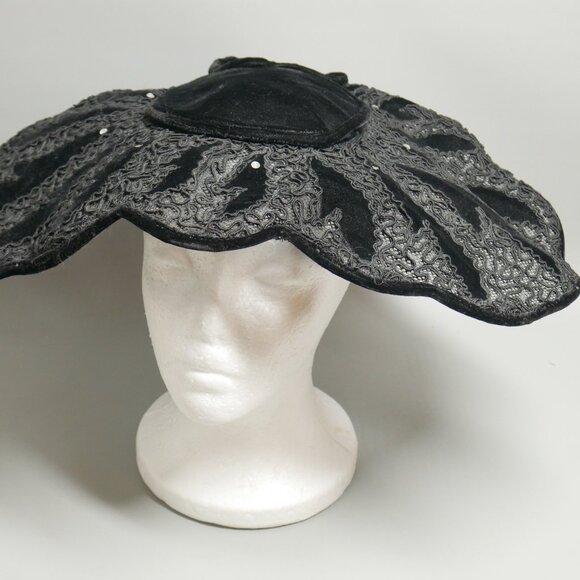 VTG Black Velvet and Lace Hat Rhinestones Wide Brim Saucer Cocktail - Picture 2 of 9